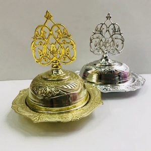 קופסא עם נוצה