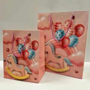שקיות נייר סוס נדנדה